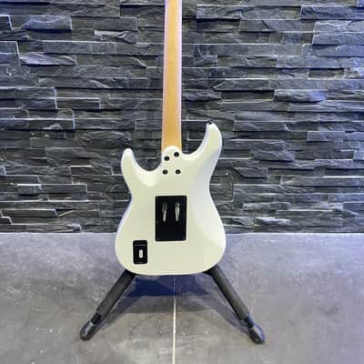 Schecter - Sun Valley - Super Shredder FR - Gloss White image 6