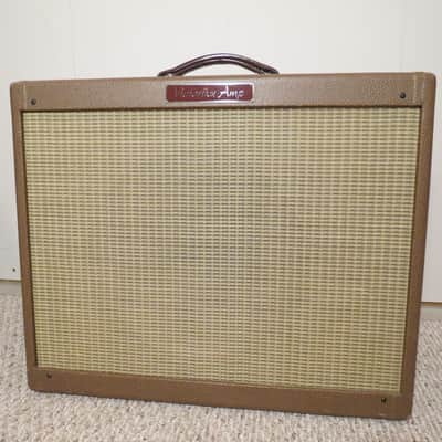 Victoria Victorilux 1x15 / 115 Combo Amplifier image 2
