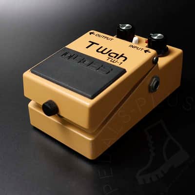 Boss TW-1 T Wah (Black Label) 1983 w/ original box image 9