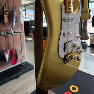 Squier 60th Anniversary Classic Vibe '50s Stratocaster Aztec Gold image 4