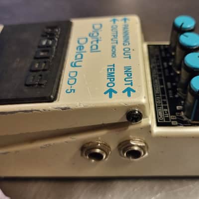 Boss DD-5 Digital Delay (Pink or Dark Gray Label) 1995 - 2003 - White image 3