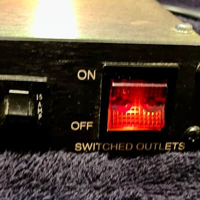 Furman PL-8 Power Conditioner mid 1995-2000 - Black image 4