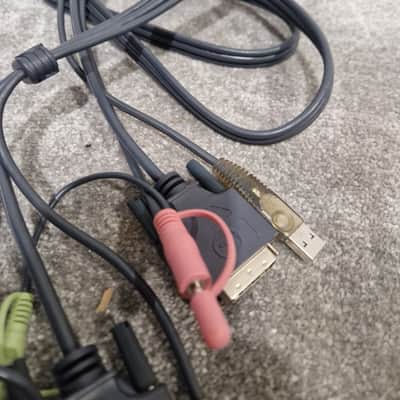 Job-Lot OF 2L7D02UI ATEN 6ft KVM Switch Cables - Grey X8 - KVM Switch Cable - Excellent image 2