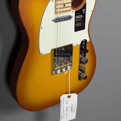 Fender Limited Edition American Performer Telecaster- Timber Series 2024 - Honey Burst image 3