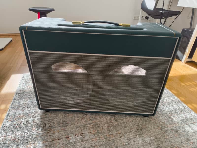 Bluesbreaker Style 2x12 Combo Cabinet (Buzzaro Cab) image 1