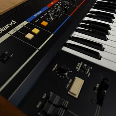 Roland Juno-6 image 2