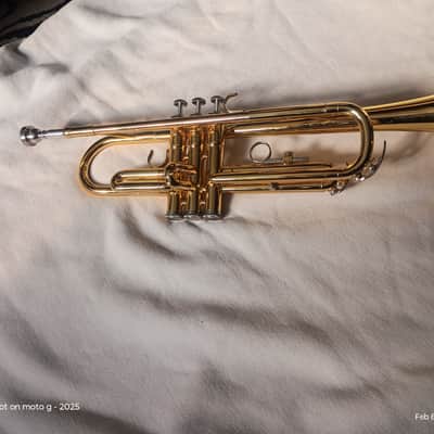 Yamaha YTR-200ADII Advantage Standard Bb Trumpet 2010s - Brass image 2