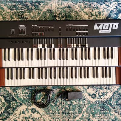Crumar Mojo Double Hammond Organ Clone