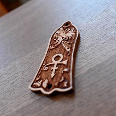 Gibson Les Paul Truss Rod Cover image 1