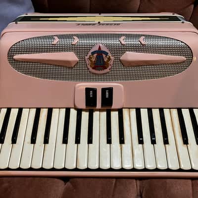 Generalfisa Pink *Vintage 48 Bass 17" Accordion* [EXCELLENT] George Riddle 1970s/80s - Pink image 1