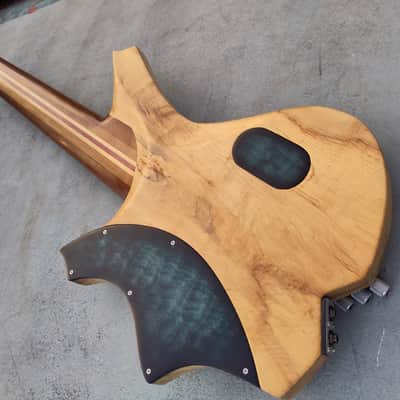 SBC Guitars, Andromeda Hybrid Guitar, 2 outputs image 12