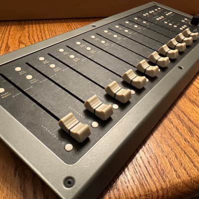 Softube Console 1 Fader USB Control Surface image 2