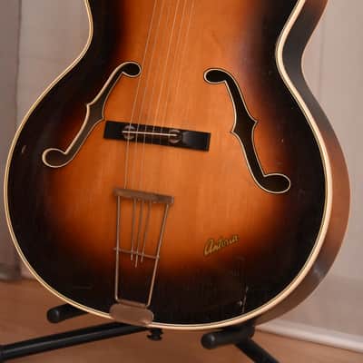 Fasan Antoria – 1960s German Vintage Archtop Jazz Guitar / Gitarre image 2