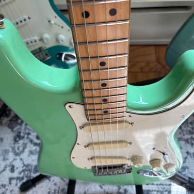 Fender Stratocaster Plus Maple Fretboard 1988 Surf Green E4 Serial Number image 6