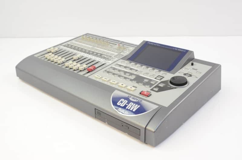 Roland VS-1824CD 24-Bit Digital Studio Workstation w/ VS8F-2