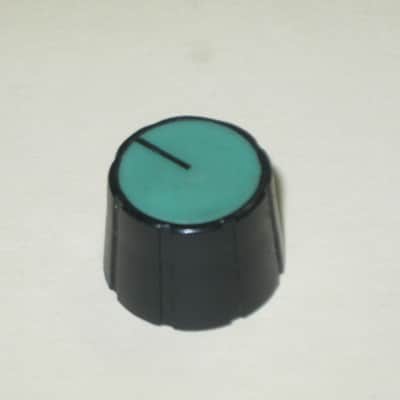 ONE lightly used genuine DOD Green & Black knob for 545-A Wah Filter or 565 Stereo Chorus (Performer Series) NO pedal - NO other items, 1980s, hard plastic, Green TOP, Black SIDES, Black Top EDGE, Black Position LINE image 5