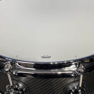 DW - 14x5.5" DRVF6514SVN, Carbon Fiber Snare Drum with Black Nickel Hardware, 2020's image 10
