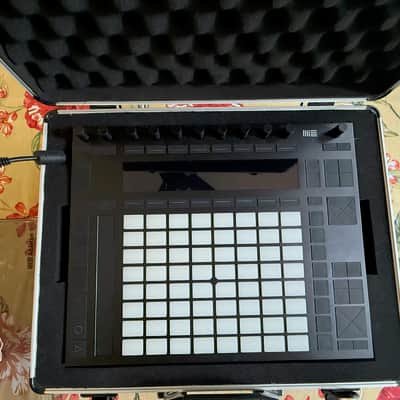 Ableton Push 2 Controller 2015 - 2022 - Black image 3