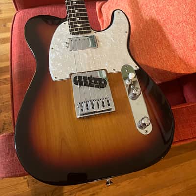 Fender Player II Modified Telecaster SH with Rosewood Fretboard 2025 - Present - 3-Color Sunburst image 1