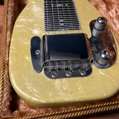 Fender Champion Lap Steel 1948 - 1955 - Mother of Pearl with Original Case image 4