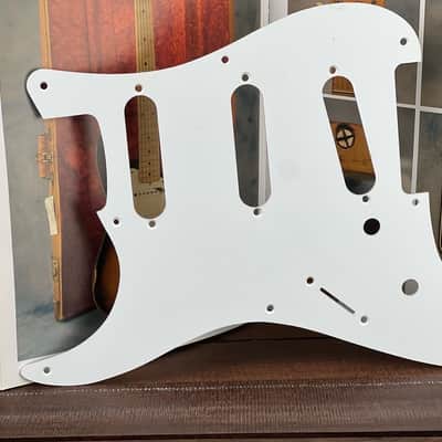 General Vintage Tone 54 to 1955 Pickguard for Stratocaster®️ Original HIPS Left handed “ Polystyrene “ Pickguard For Strat®️ image 4