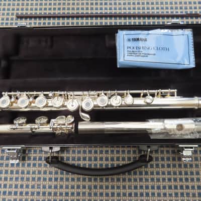 Yamaha YFL-262 Standard Open Hole Flute | Reverb