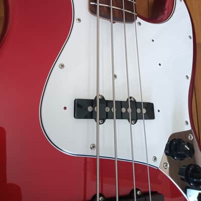 Fender Jazzbass 2014 - Candy Apple Red image 4