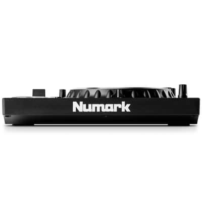 Numark Mixtrack Platinum FX DJ Controller 2020 - Present - Black image 7