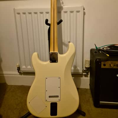 Fender Ed O'Brien Artist Series Signature EOB Stratocaster 2018 - Present - Olympic White image 4