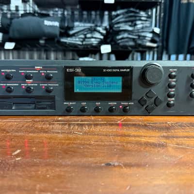 E-MU Systems ESI-32 Rackmount 32-Voice Sampler Workstation 1994 - Black