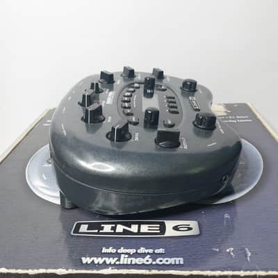Line 6 Bass POD xt Multi-Effect and Amp Modeler in Box with Manual image 4