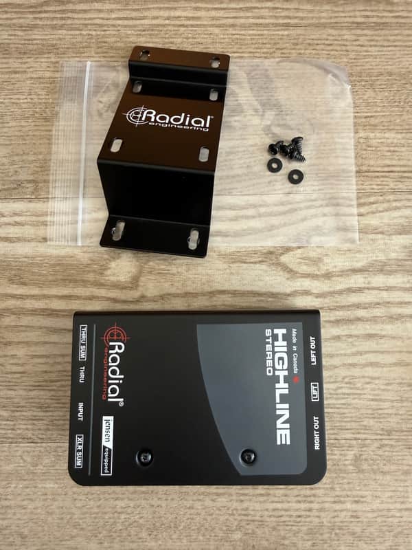 Radial Highline Stereo Passive Line Isolator 2024 - Present - Black image 1