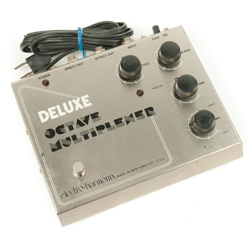 Electro-Harmonix Deluxe Octave Multiplexer | Reverb