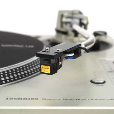 Nagaoka: MP-700H Cartridge Mounted on Headshell image 2