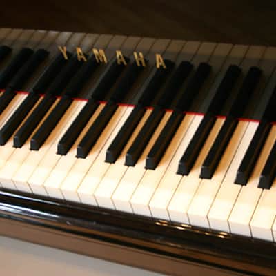 Yamaha C7 Grand Piano 70's image 7