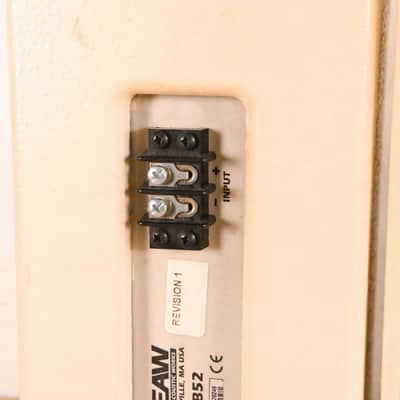 EAW UB52 Two-Way Full-Range Loudspeaker - White (PAIR) CG01XJN image 7