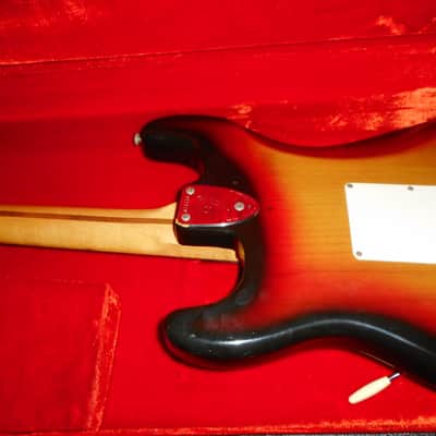 Fender Stratocaster 1972 Sunburst image 6