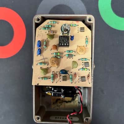 Vintage MXR Dyna Comp Block Guitar Pedal with Original Box 1983 image 13