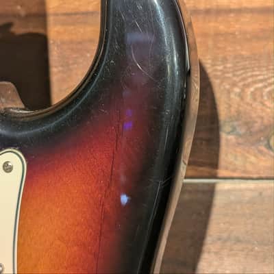 Fender Left-Handed Standard Stratocaster with Rosewood Fretboard 2006 - 2017 - Brown Sunburst image 4