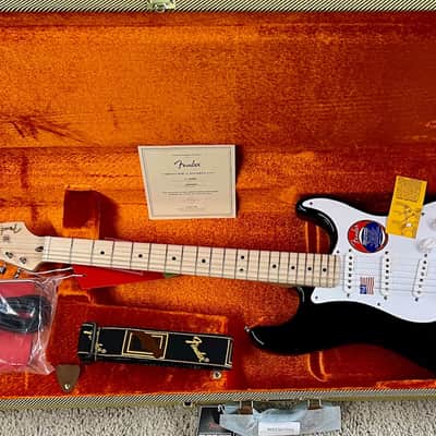 Fender Eric Clapton Stratocaster® Electric Guitar, Maple Fingerboard , Black image 3