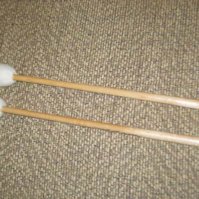ONE pair new old stock Regal Tip 607SG, GOODMAN # 7 BRILLIANT STACCATO TIMPANI MALLETS - hard oval core covered with oval shaped cream-ish damper white felt, hard rock maple handles / shaft (includes packaging) image 18