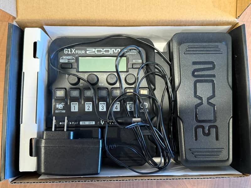 Zoom G1X Four