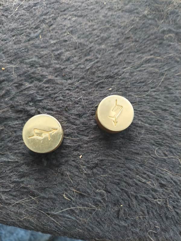 Gretsch- G Arrow guitar knobs, set of 2, Vintage image 1