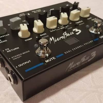 EBS MicroBass 3 2-channel Preamp Pedal image 2