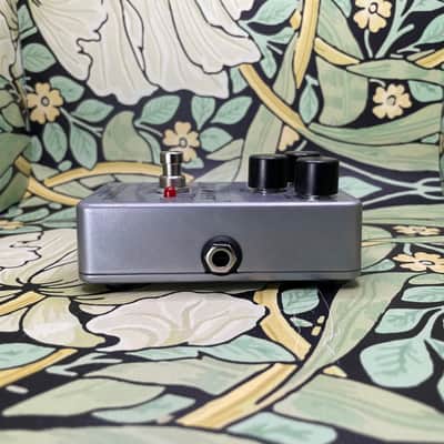 Electro-Harmonix Big Muff Triangle RI image 3