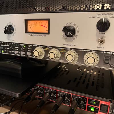 Empirical Labs EL8-X Distressor with British Mode 2000s - Black image 3