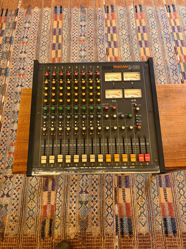 TASCAM M-208 Eight channel pure analog mixer. Excellent and working. All functions work. image 1