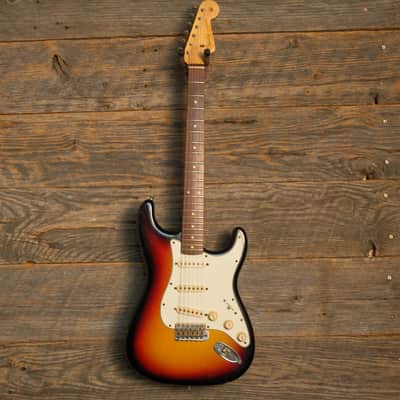 Used Fender Custom Shop '60 Reissue Stratocaster - 3-Tone Sunburst w/OHSC image 2
