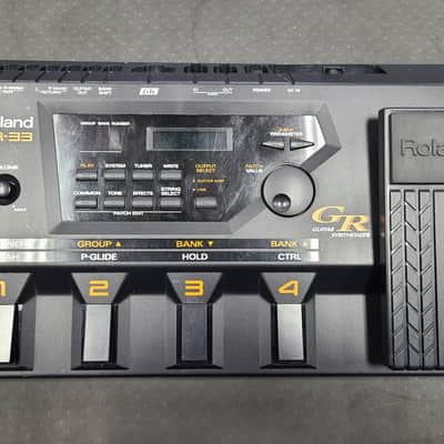 Roland GR-33 - Black