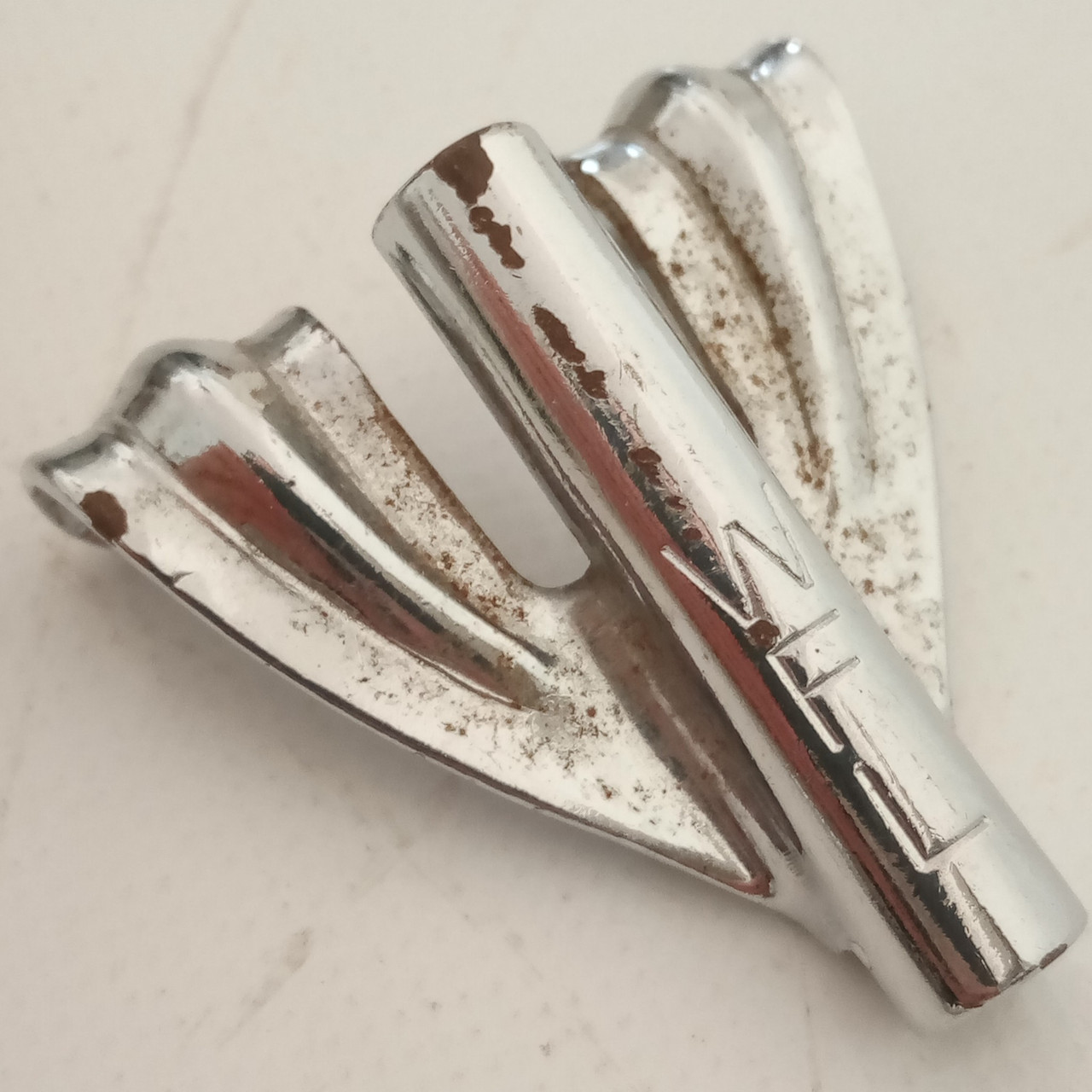WFL Ludwig Chrome Bass Drum Tension-Rod-Claw Vintage 50s Super Classic Chicago — main photograph